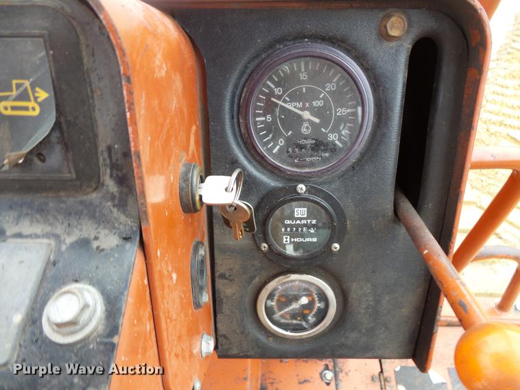 image for item DV9682 Ditch Witch HT110 cable plow