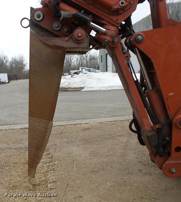 image for item DV9682 Ditch Witch HT110 cable plow