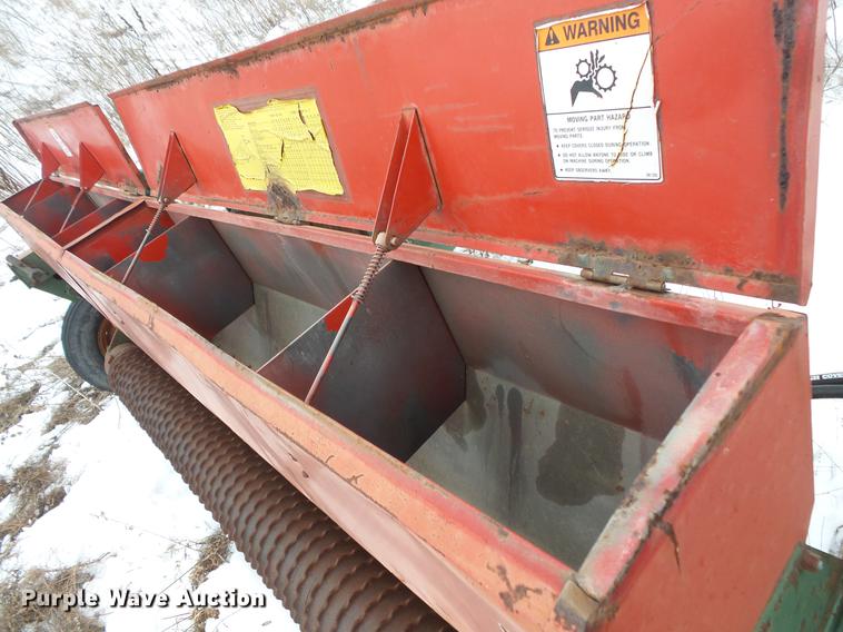 image for item DW9648 Brillion SL-10 seeder
