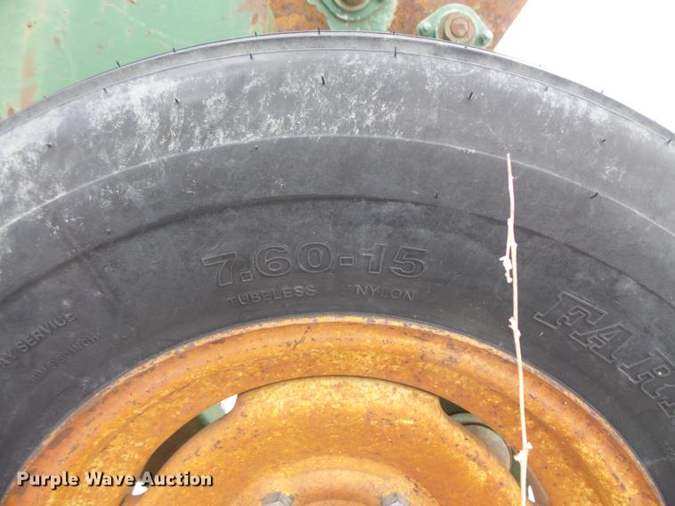 image for item DW9648 Brillion SL-10 seeder