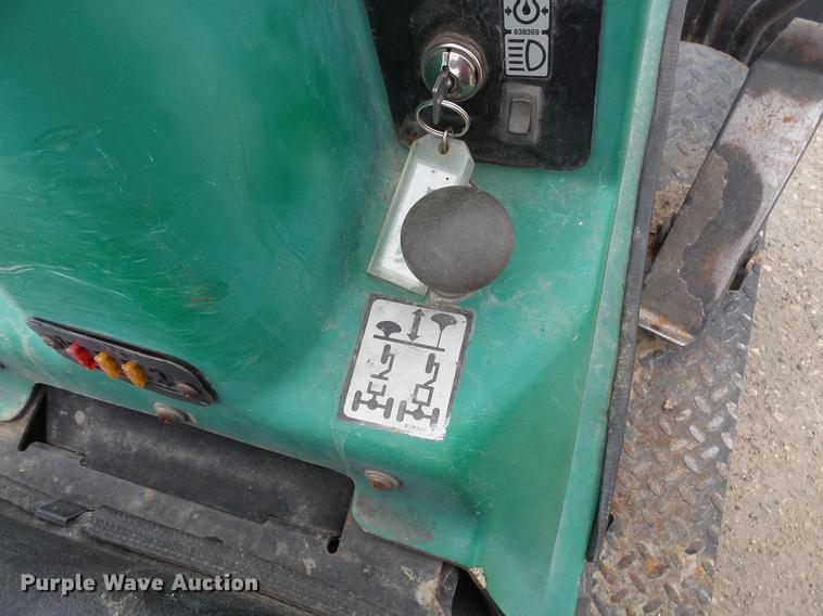 image for item DW9649 1999 Cushman Groom Master bunker rake