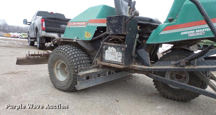 image for item DW9649 1999 Cushman Groom Master bunker rake