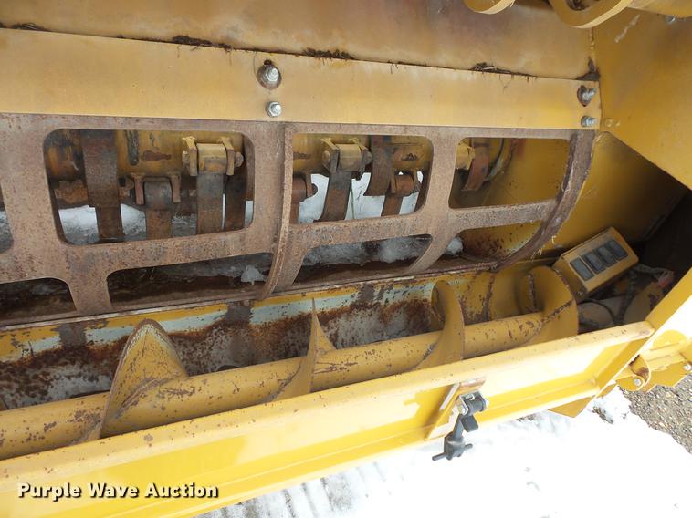 image for item DW9650 HayBuster 2564 bale processor
