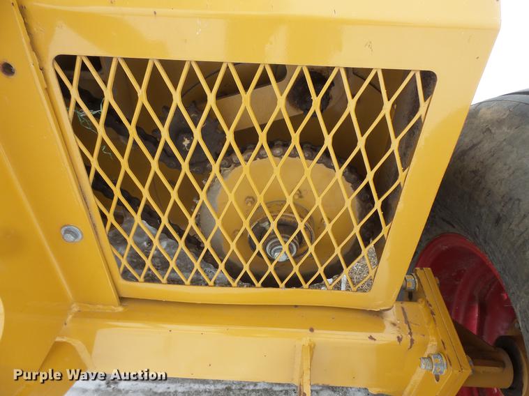 image for item DW9650 HayBuster 2564 bale processor