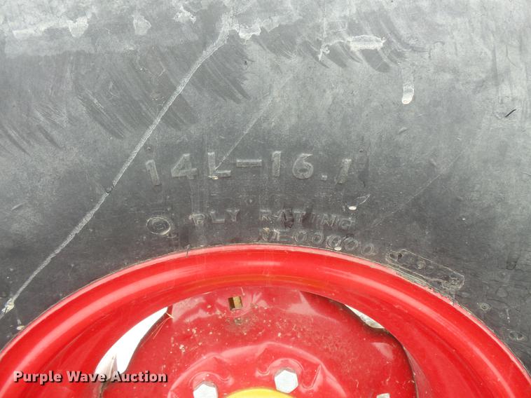 image for item DW9650 HayBuster 2564 bale processor