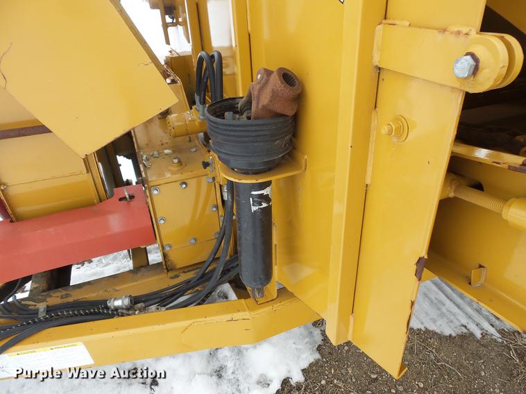 image for item DW9650 HayBuster 2564 bale processor