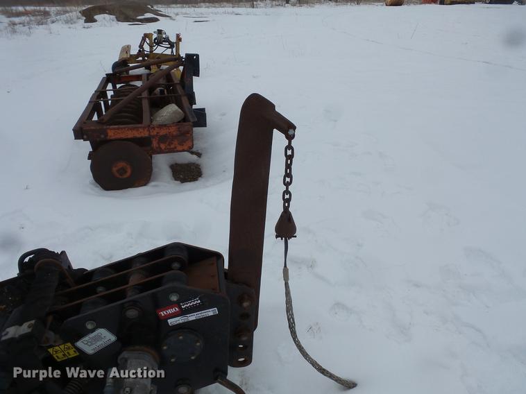 image for item DW9651 Toro vibratory plow