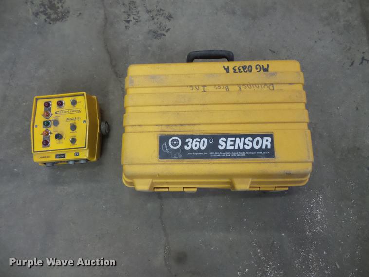 image for item DW9653 Laser leveler