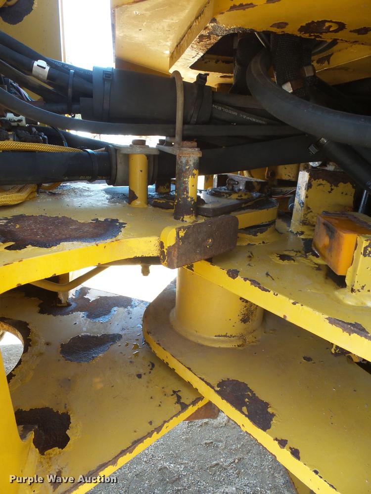 image for item DX9079 2005 Caterpillar 904B wheel loader