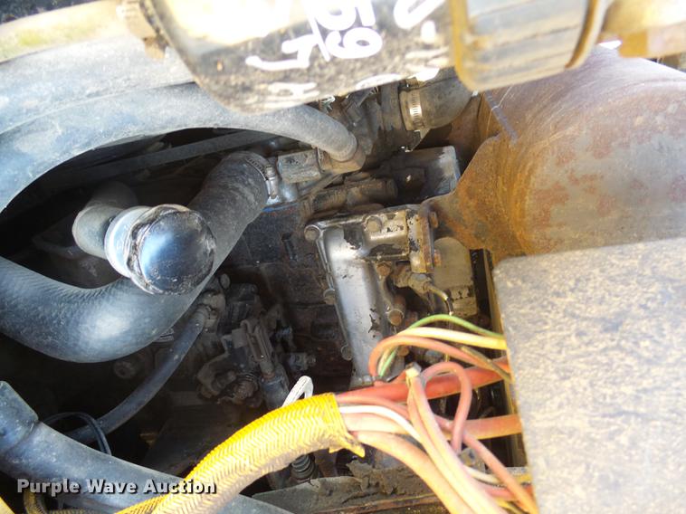 image for item DX9079 2005 Caterpillar 904B wheel loader