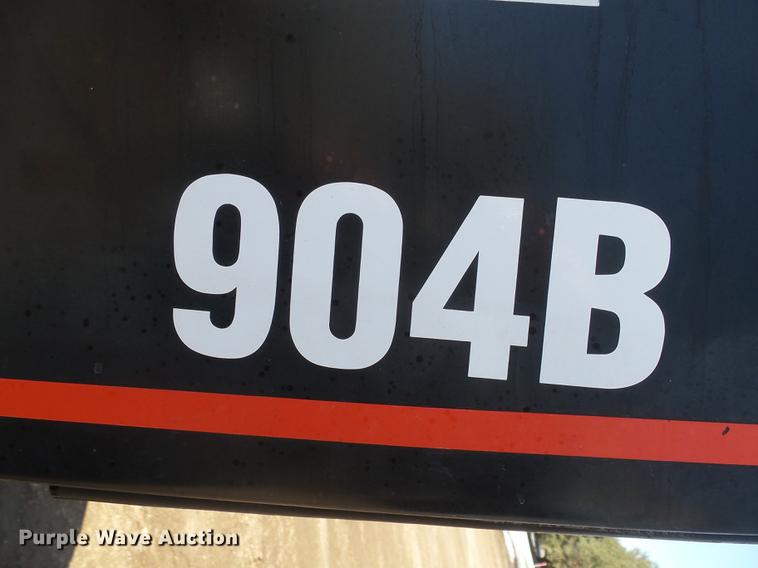 image for item DX9079 2005 Caterpillar 904B wheel loader