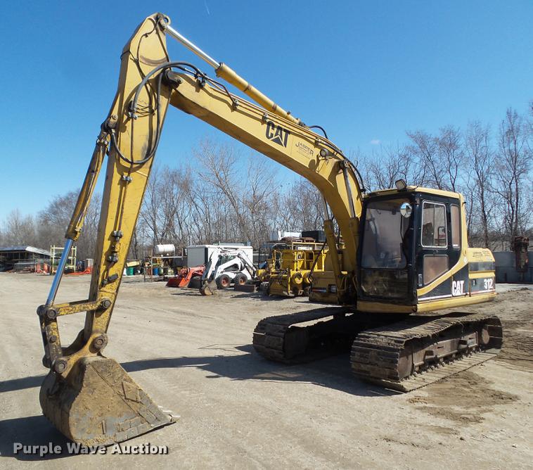 image for item DZ9281 1996 Caterpillar 312 excavator