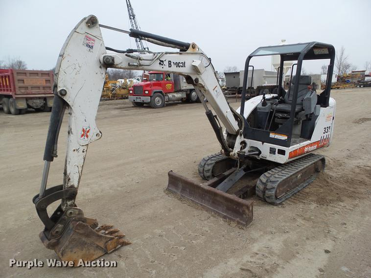 image for item DZ9286 2007 Bobcat 331G mini excavator