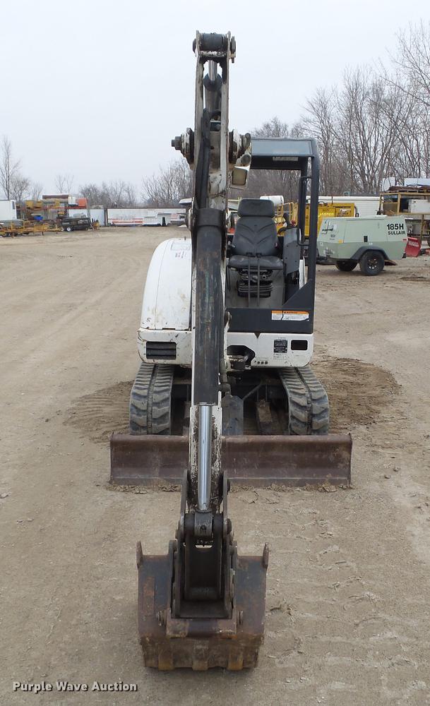 image for item DZ9286 2007 Bobcat 331G mini excavator