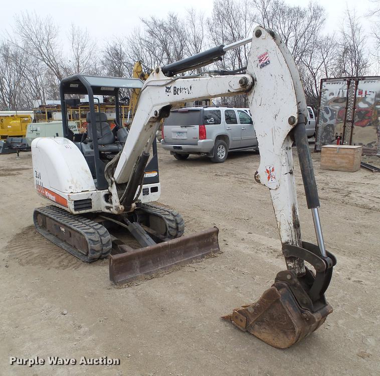 image for item DZ9286 2007 Bobcat 331G mini excavator