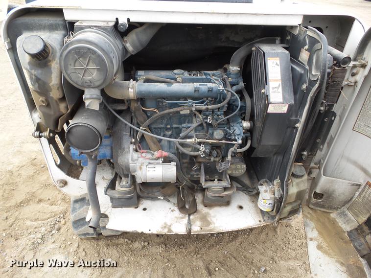 image for item DZ9286 2007 Bobcat 331G mini excavator