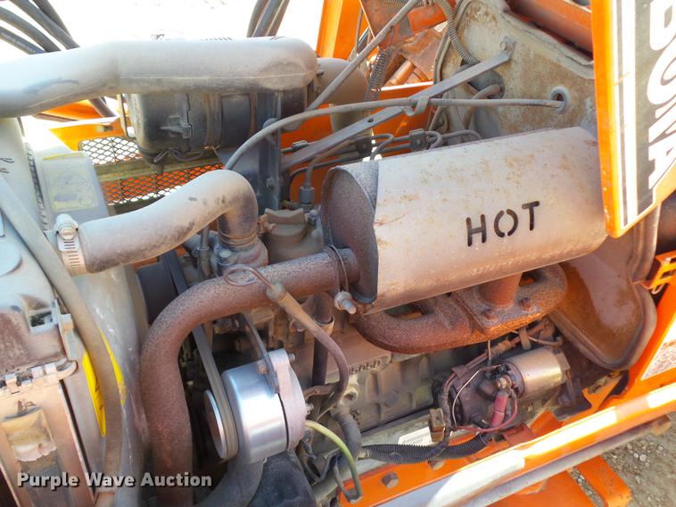 image for item DZ9288 Kubota B2910 MFWD tractor