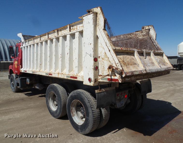 image for item DZ9289 1985 Mack DM600 dump truck