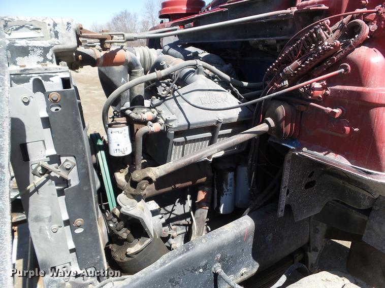 image for item DZ9289 1985 Mack DM600 dump truck