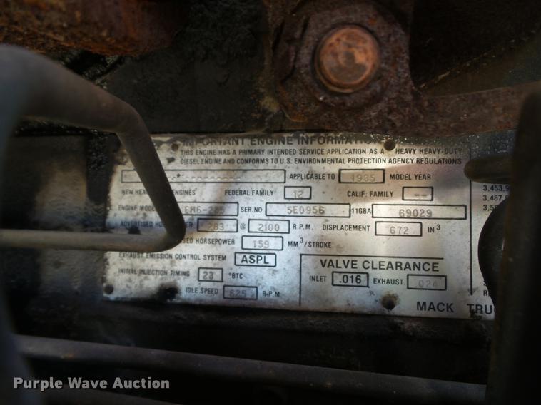 image for item DZ9289 1985 Mack DM600 dump truck