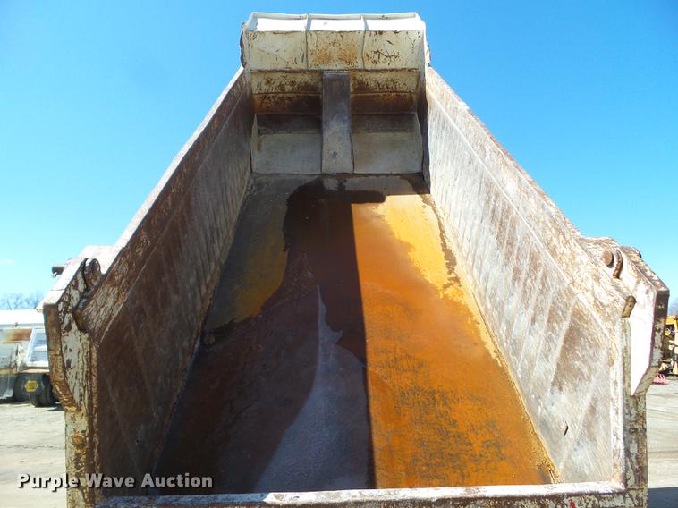 image for item DZ9289 1985 Mack DM600 dump truck