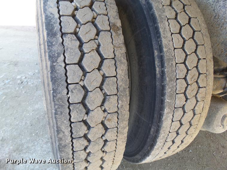 image for item DZ9289 1985 Mack DM600 dump truck