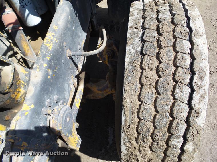 image for item DZ9290 1985 Mack DM600 dump truck