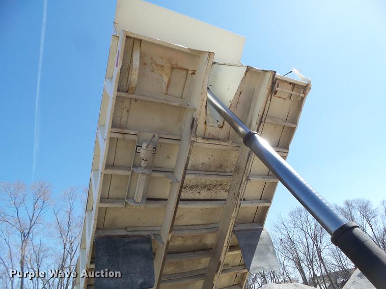 image for item DZ9290 1985 Mack DM600 dump truck