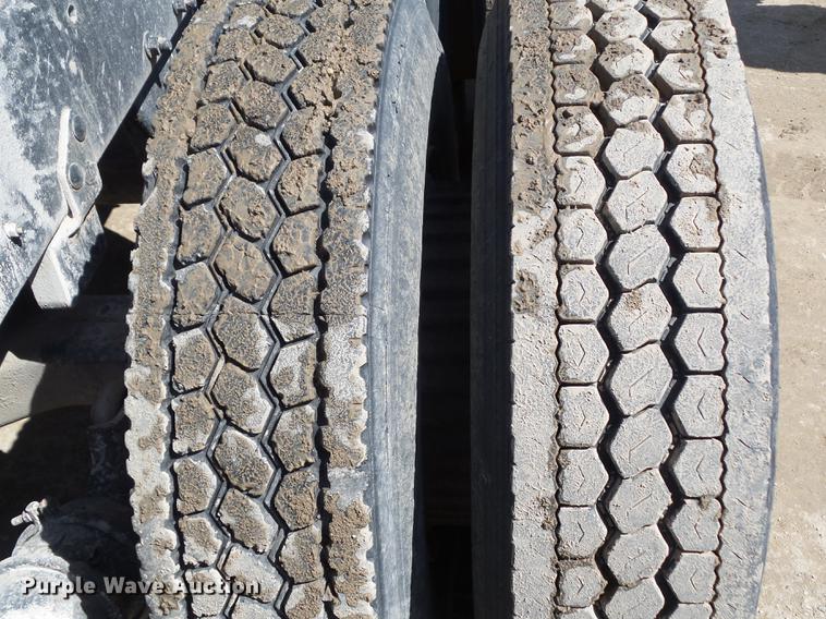 image for item DZ9290 1985 Mack DM600 dump truck