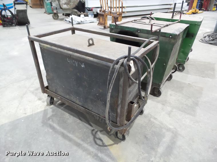 image for item DZ9295 (3) welders