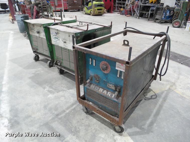 image for item DZ9295 (3) welders