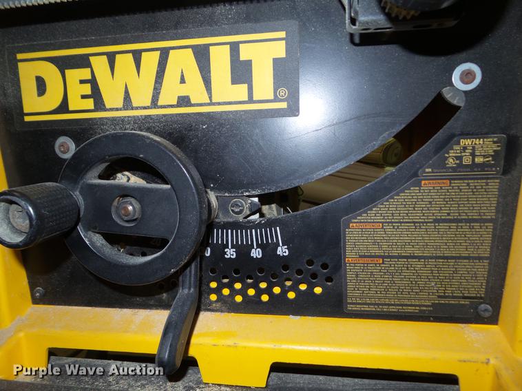 image for item DZ9297 (2) table saws