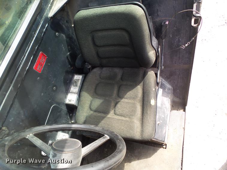 image for item DZ9298 1996 Grove AP410 crane