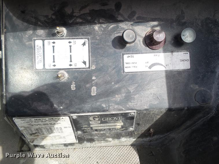 image for item DZ9298 1996 Grove AP410 crane