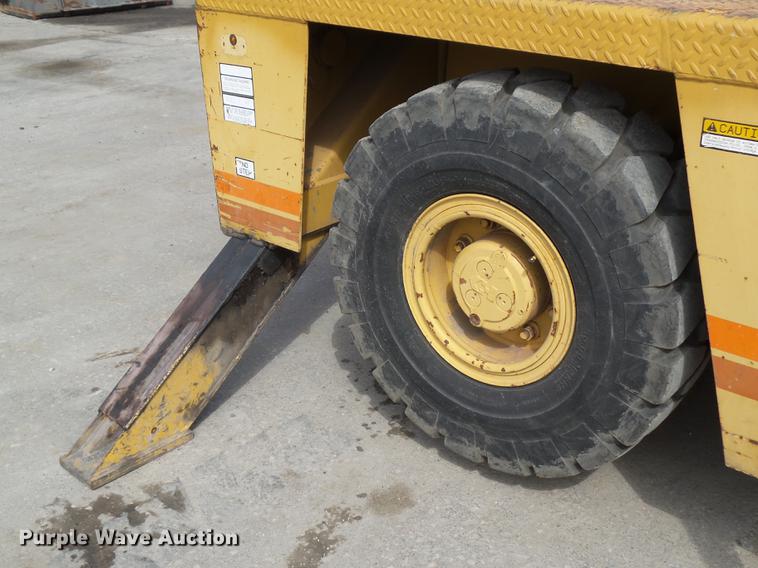 image for item DZ9298 1996 Grove AP410 crane