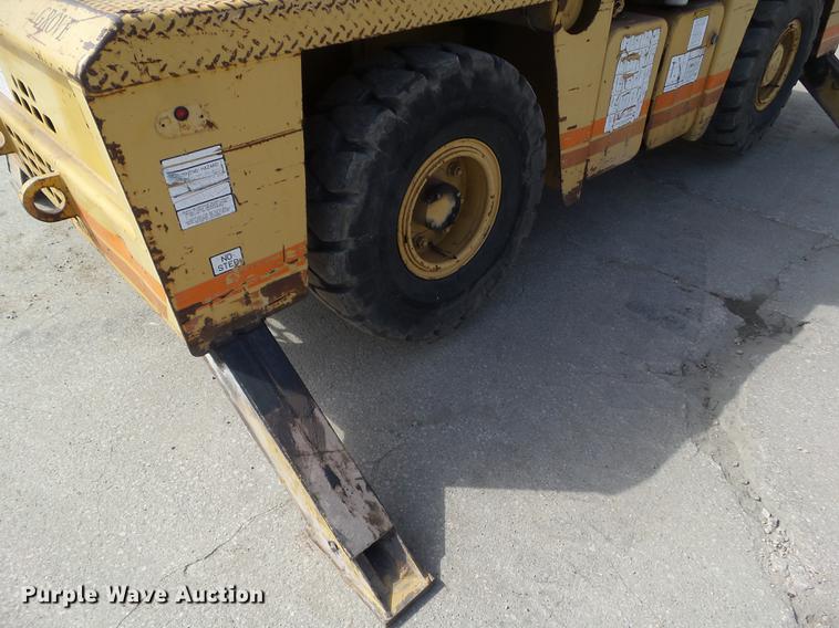 image for item DZ9298 1996 Grove AP410 crane