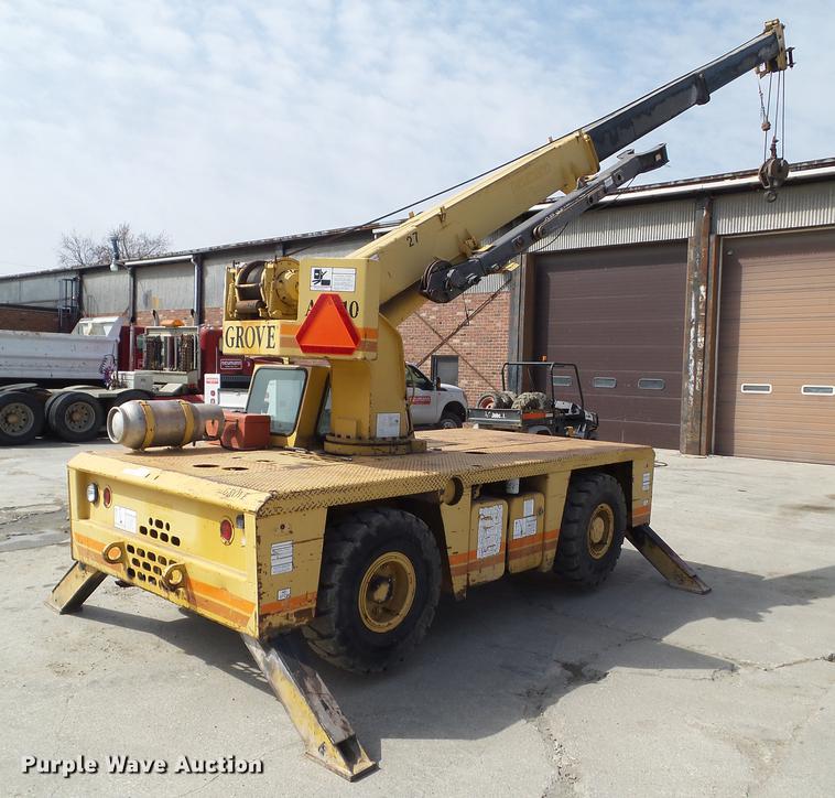 image for item DZ9298 1996 Grove AP410 crane