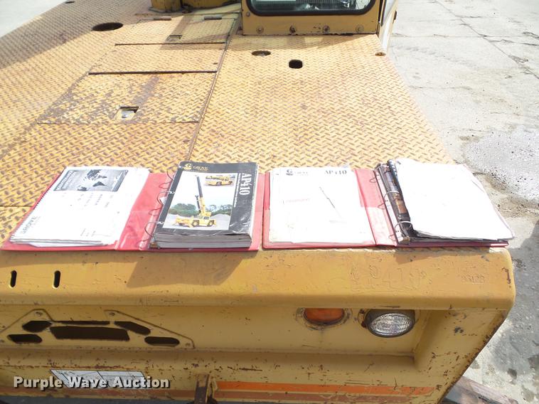 image for item DZ9298 1996 Grove AP410 crane