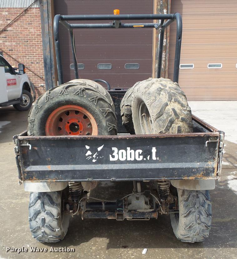 image for item DZ9299 2008 Bobcat 2200 utility vehicle