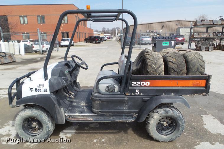 image for item DZ9299 2008 Bobcat 2200 utility vehicle