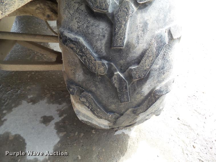 image for item DZ9299 2008 Bobcat 2200 utility vehicle