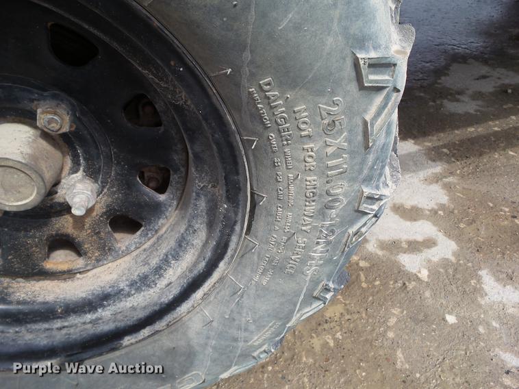 image for item DZ9299 2008 Bobcat 2200 utility vehicle