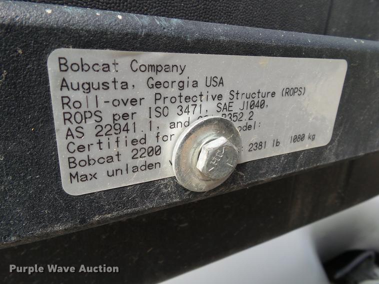 image for item DZ9299 2008 Bobcat 2200 utility vehicle