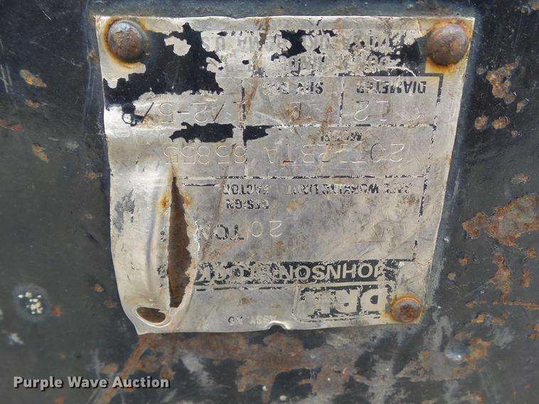 image for item DZ9300 1977 Grove RT620S crane