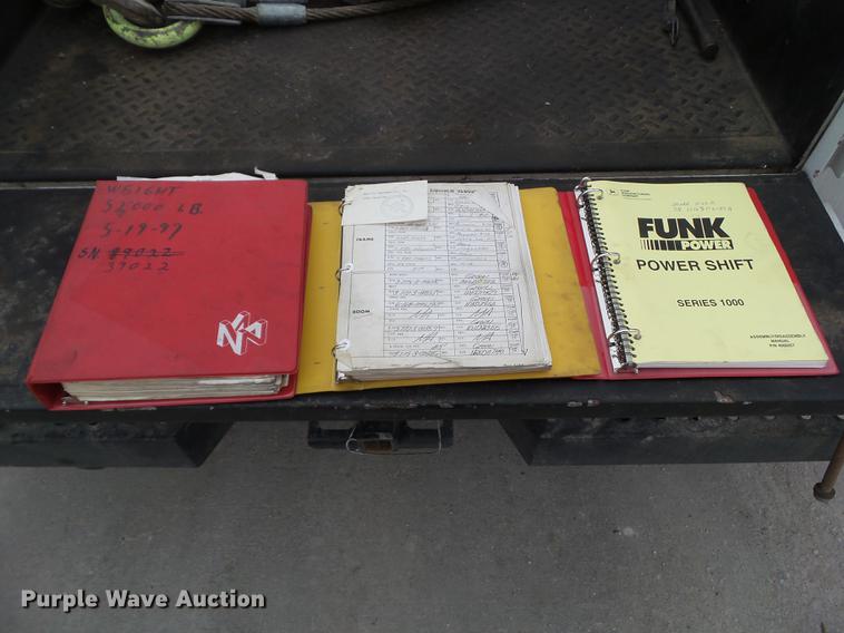 image for item DZ9300 1977 Grove RT620S crane