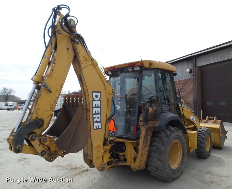 image for item DZ9301 2003 John Deere 310SG backhoe