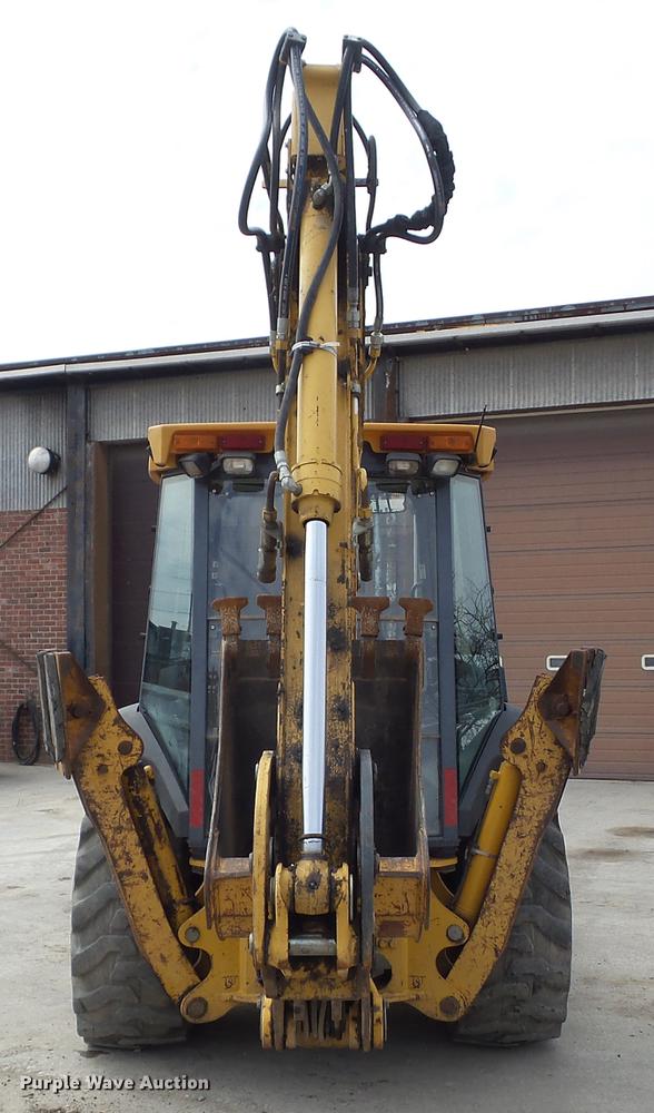 image for item DZ9301 2003 John Deere 310SG backhoe