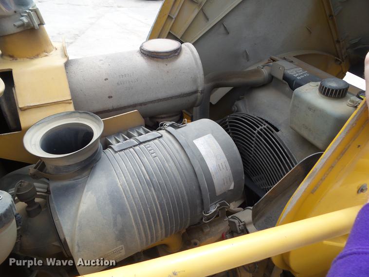 image for item DZ9301 2003 John Deere 310SG backhoe