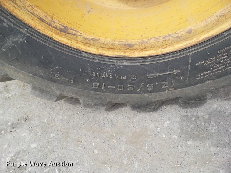 image for item DZ9301 2003 John Deere 310SG backhoe