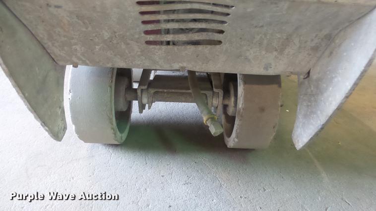 image for item EA9994 Soff-Cut X450 concrete saw